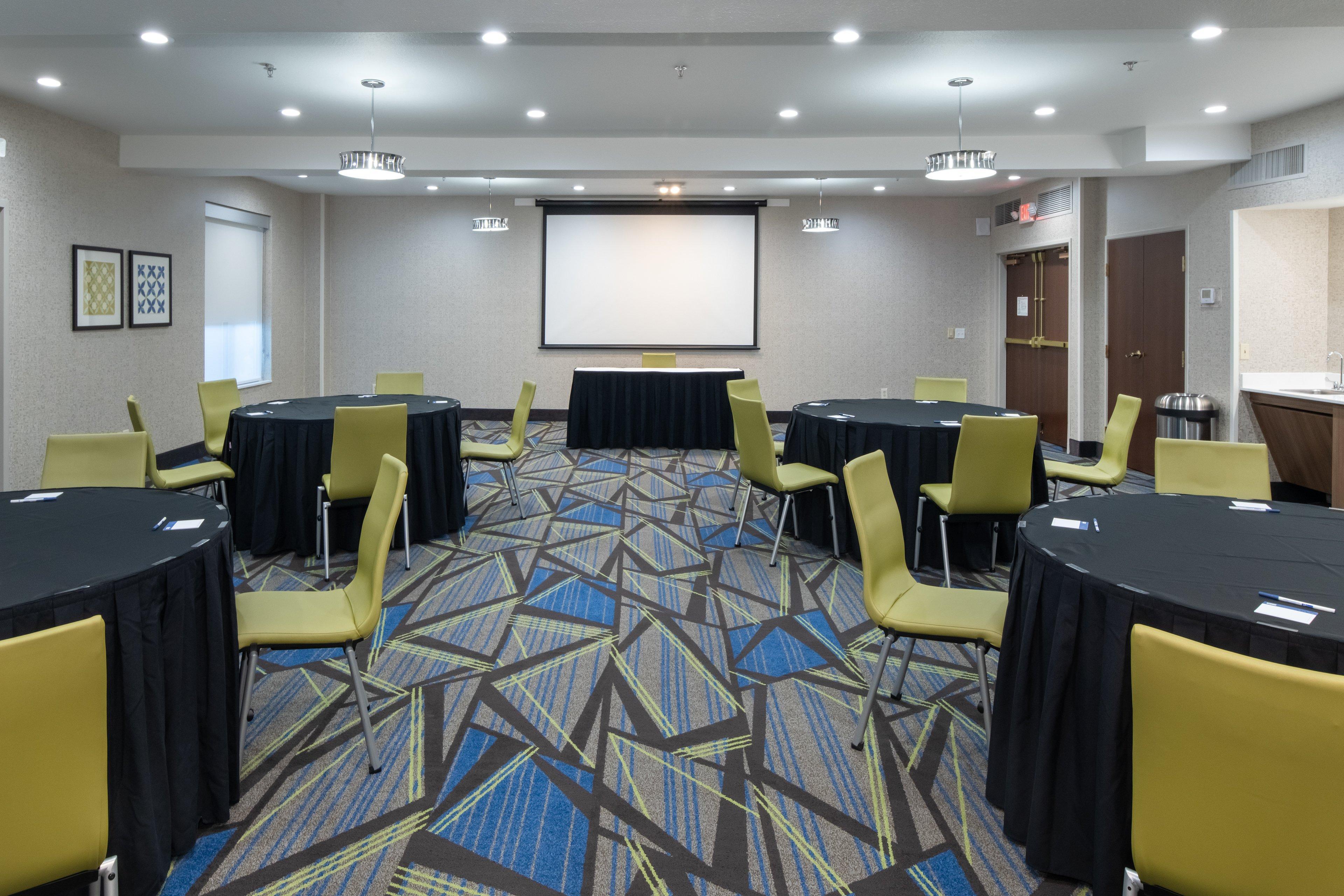 Holiday Inn Express Arlington Interstate 20 Parks Mall By Ihg Exterior foto