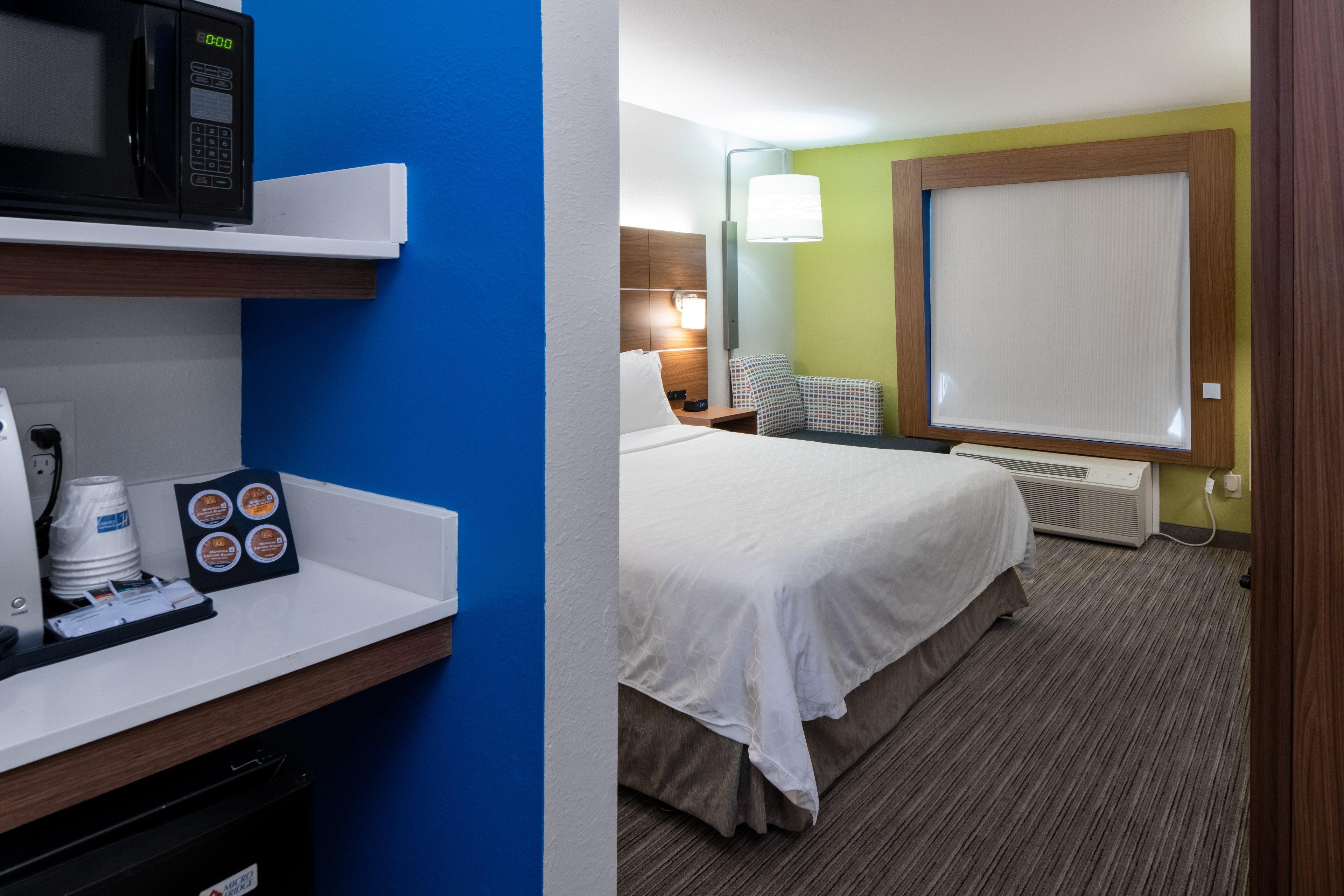 Holiday Inn Express Arlington Interstate 20 Parks Mall By Ihg Exterior foto
